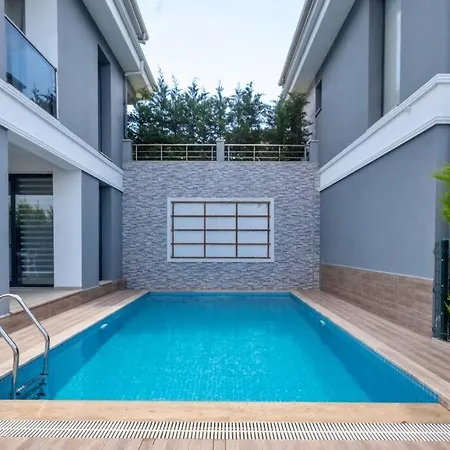 Sleeps 6, Luxurious Modern - Awz 266 페티예